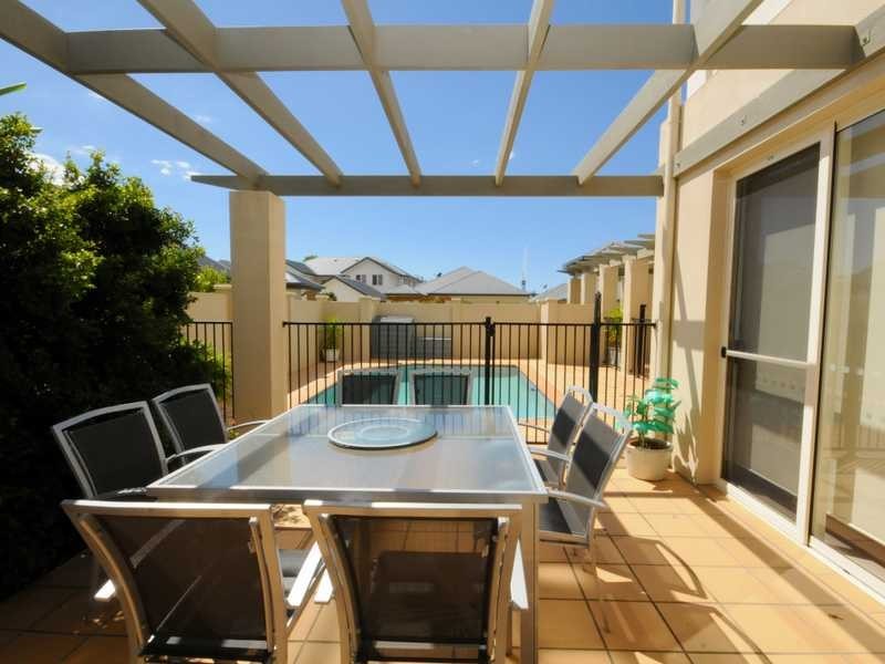 235 Easthill Drive, Robina QLD 4226