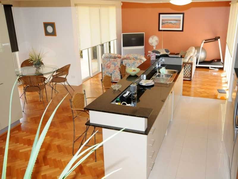 235 Easthill Drive, Robina QLD 4226