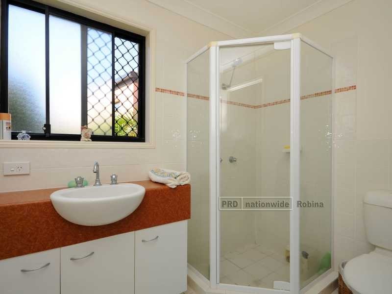 Unit 4/14 Gammon Drive, Varsity Lakes QLD 4227