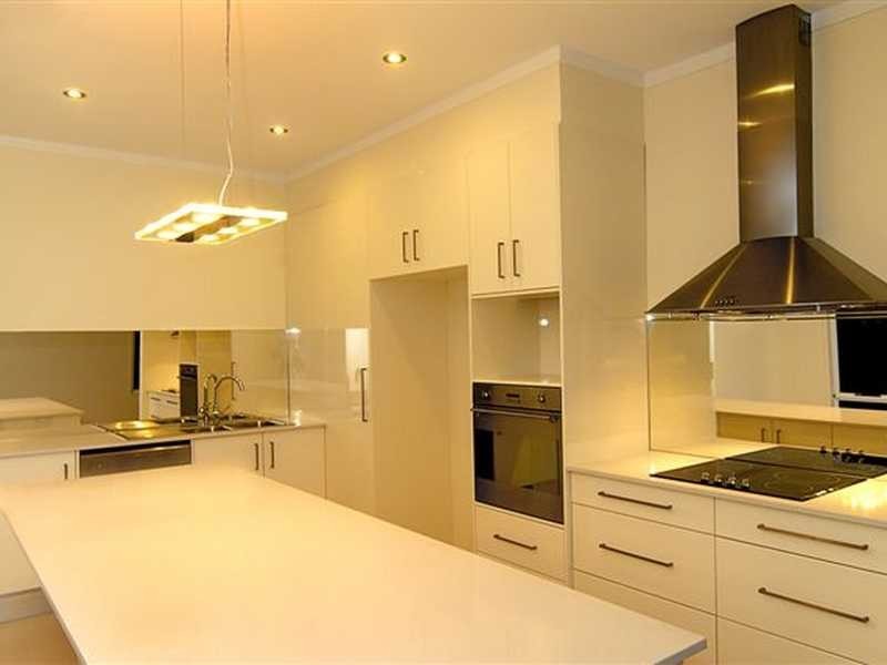 Unit 2/15 Andromeda Parade, Robina QLD 4226