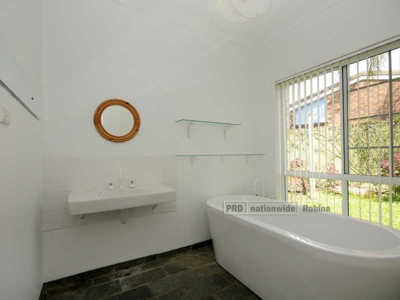 45 Galleon Way, Currumbin QLD 4223