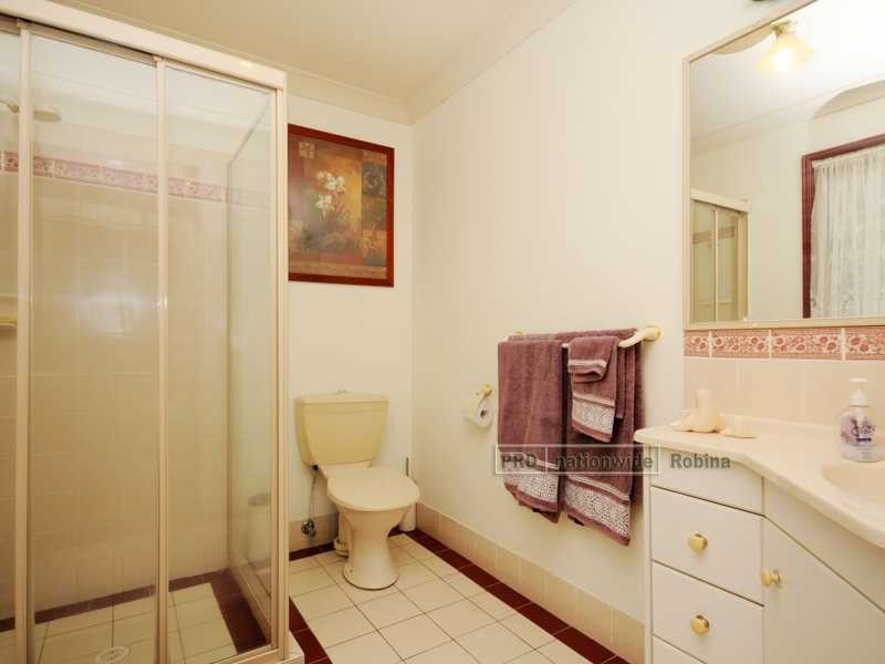7 Sefton Place, Robina QLD 4226