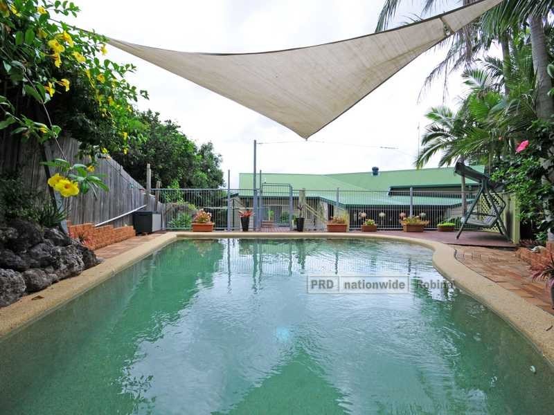 7 Sefton Place, Robina QLD 4226