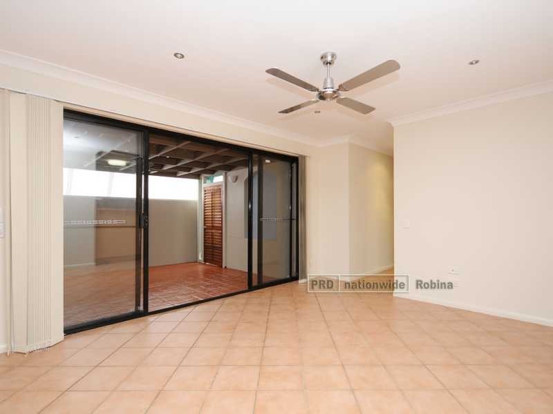 14 Coral Tree Court, Robina QLD 4226