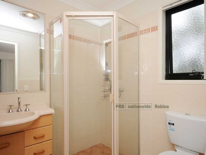 14 Coral Tree Court, Robina QLD 4226