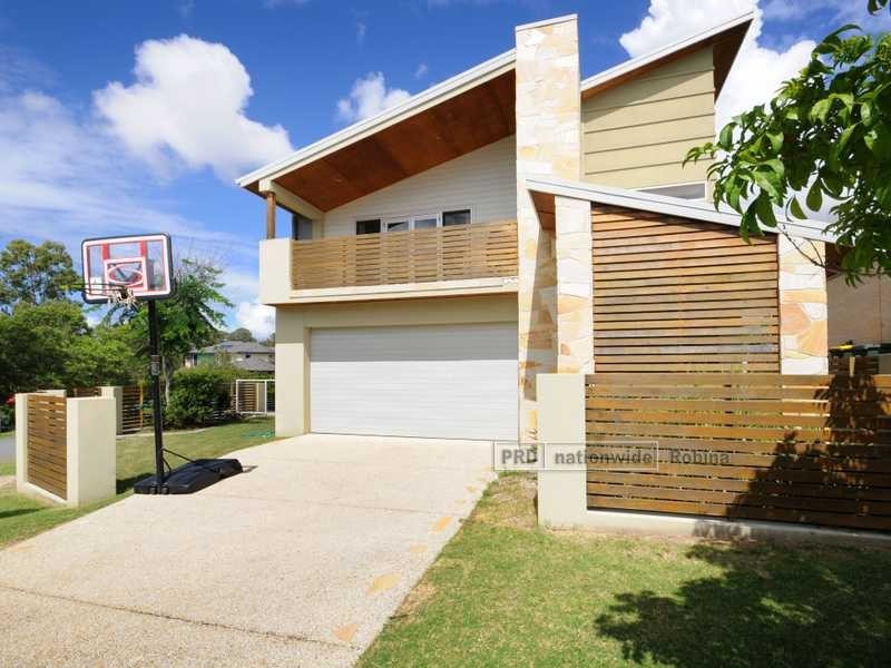 11 Meridien Avenue, Varsity Lakes QLD 4227