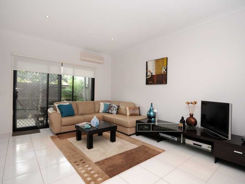 Unit 14/15 Ancona Street, Carrara QLD 4211