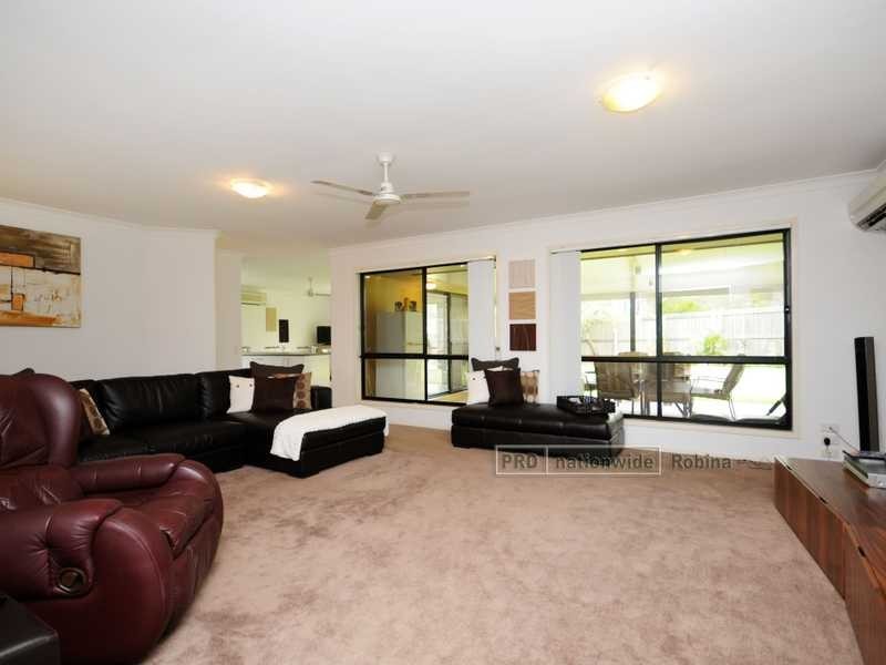 16 Camphor Wood Court, Robina QLD 4226