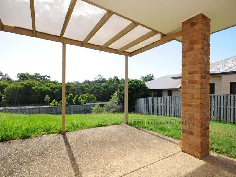 42 Majorca Crescent, Varsity Lakes QLD 4227