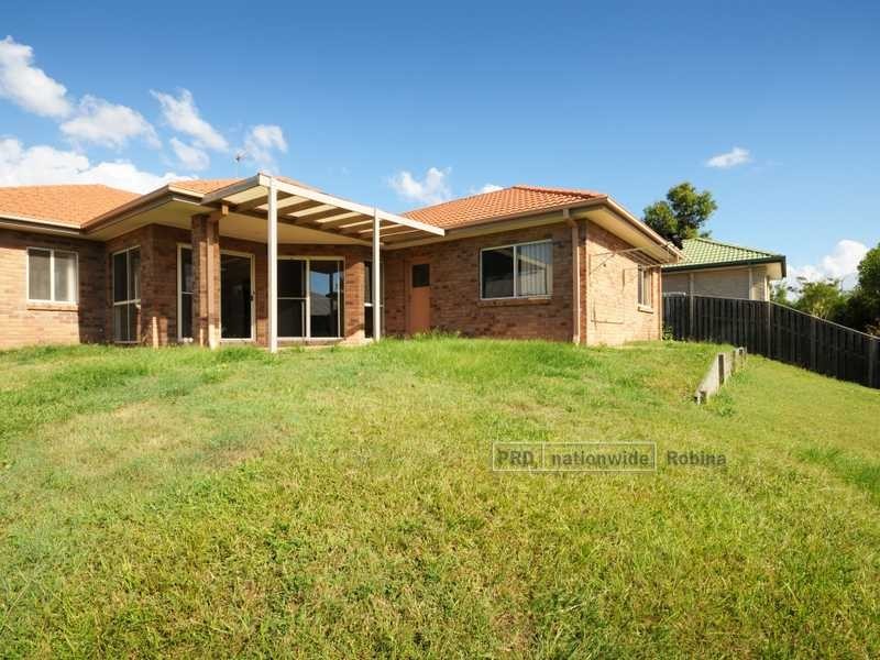 42 Majorca Crescent, Varsity Lakes QLD 4227
