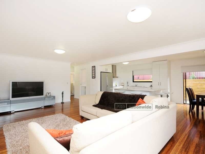 9 Goodman Close, Highland Park QLD 4211