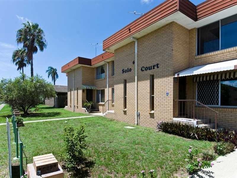 Unit 4/6 Duet Drive, Mermaid Waters QLD 4218