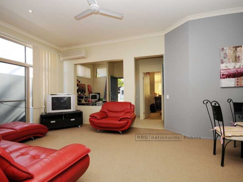 3 Avellino Drive, Varsity Lakes QLD 4227