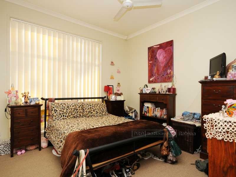 3 Avellino Drive, Varsity Lakes QLD 4227