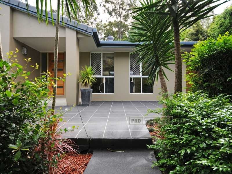 126 Plateau Cres, Carrara QLD 4211