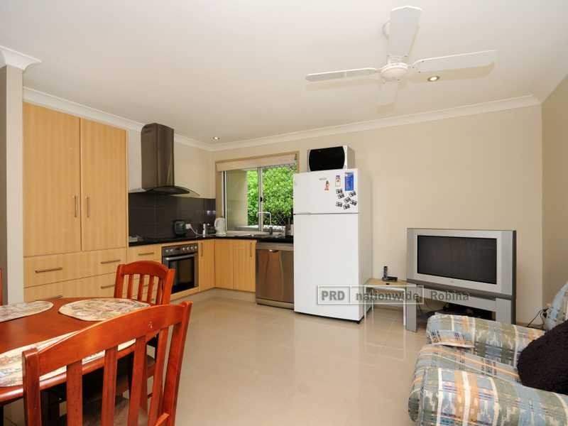 126 Plateau Cres, Carrara QLD 4211