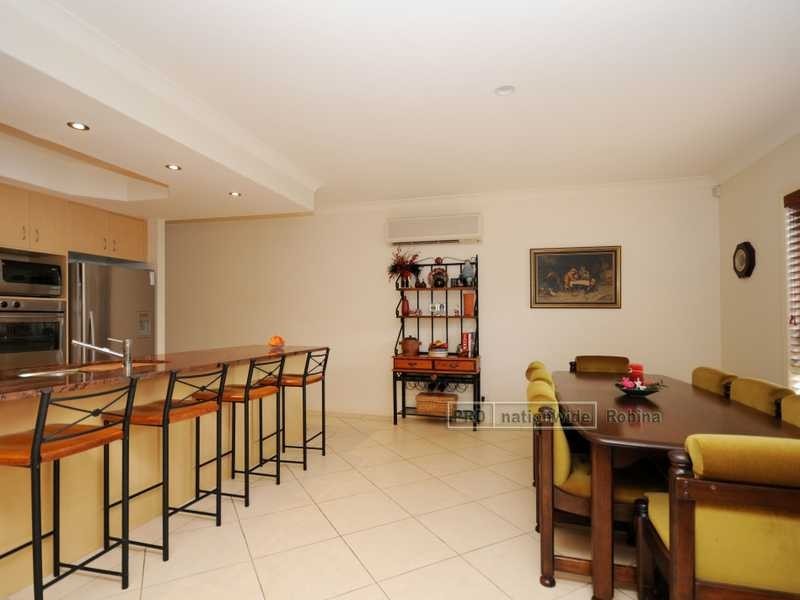 Unit 1/17 Eugenia Circuit, Robina QLD 4226