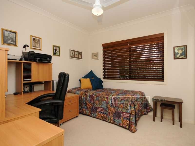 Unit 1/17 Eugenia Circuit, Robina QLD 4226