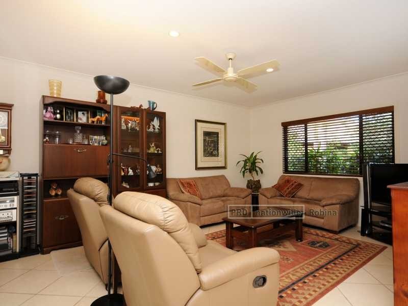 Unit 1/17 Eugenia Circuit, Robina QLD 4226