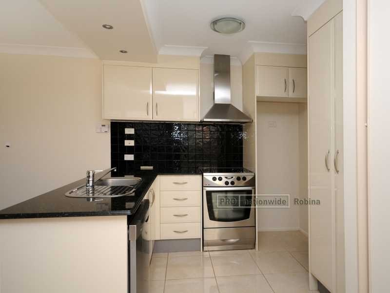 Unit 2/51 Walton Street, Southport QLD 4215