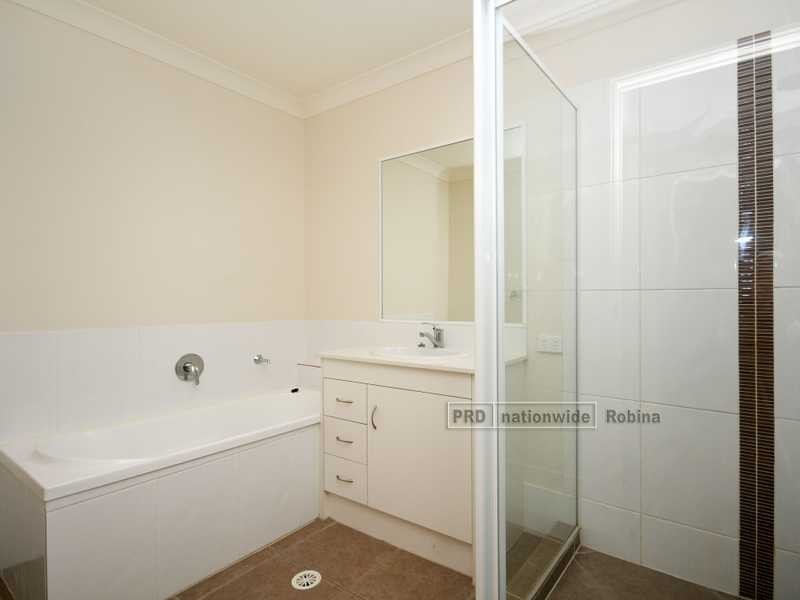 31 Jasmine Circuit, Ormeau QLD 4208