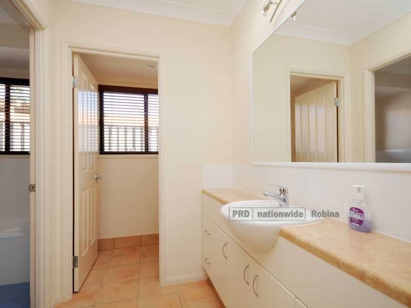 31 Lancewood Circuit, Robina QLD 4226