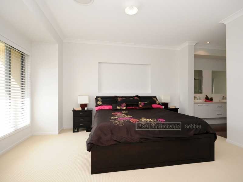 19 Boogaerdt Rise, Bonogin QLD 4213