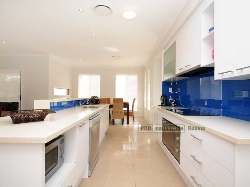 19 Boogaerdt Rise, Bonogin QLD 4213