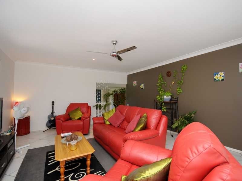 107 Highfield Drive, Merrimac QLD 4226