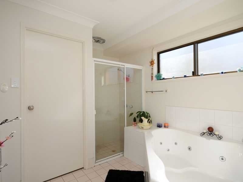 107 Highfield Drive, Merrimac QLD 4226