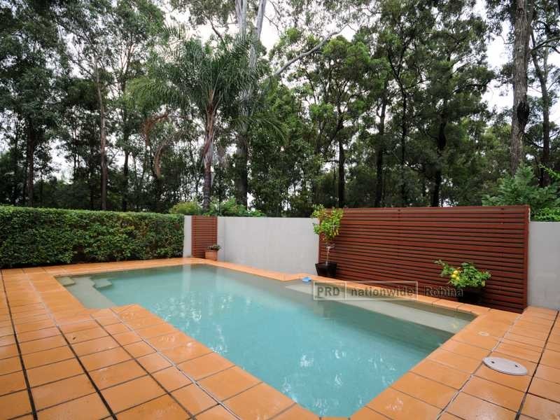 137 Camberwell Circuit, Robina QLD 4226