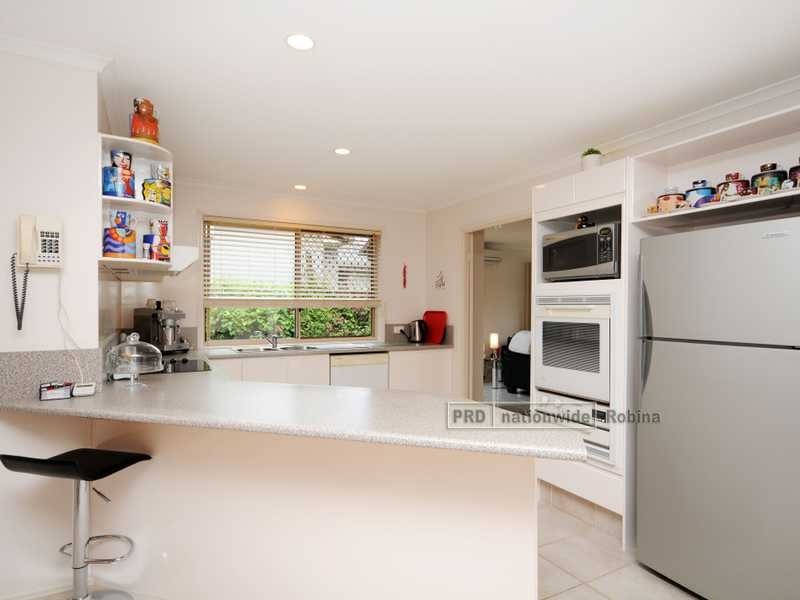 137 Camberwell Circuit, Robina QLD 4226