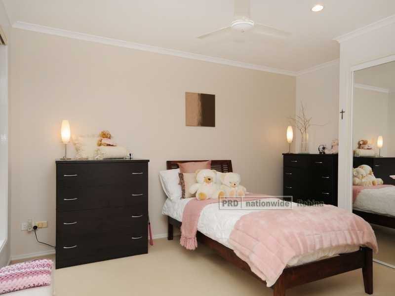 137 Camberwell Circuit, Robina QLD 4226