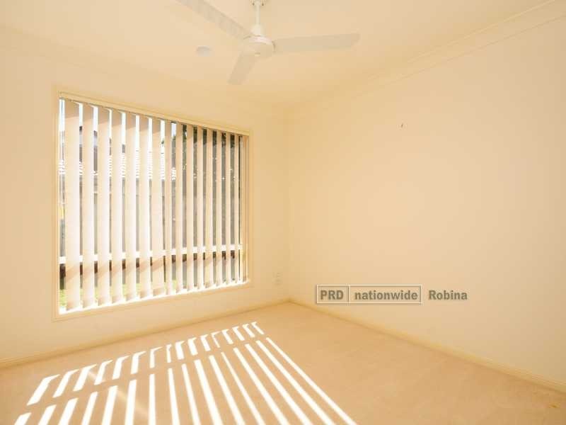 9 Carpentaria Court, Robina QLD 4226