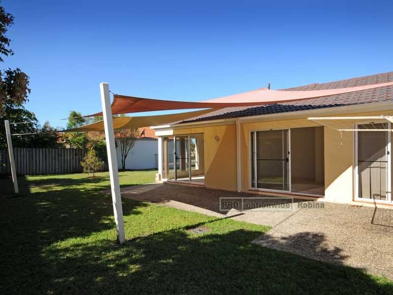 9 Carpentaria Court, Robina QLD 4226