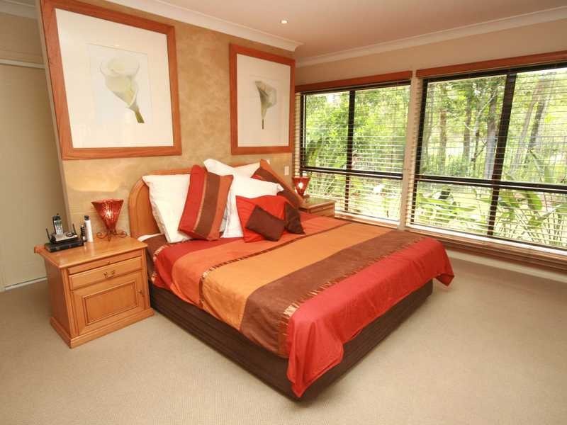 10 Northpoint Close, Robina QLD 4226