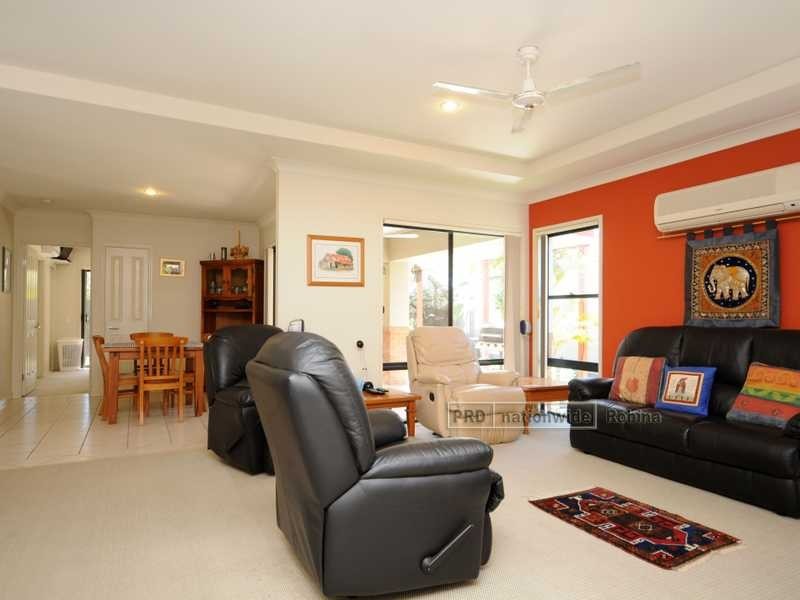 30 Nardoo Street, Robina QLD 4226