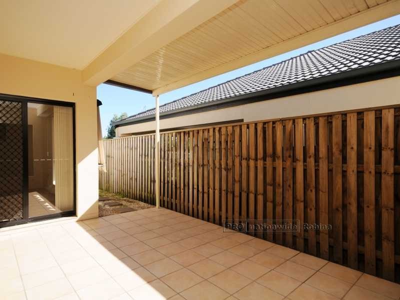 41 Lantau Crescent, Varsity Lakes QLD 4227