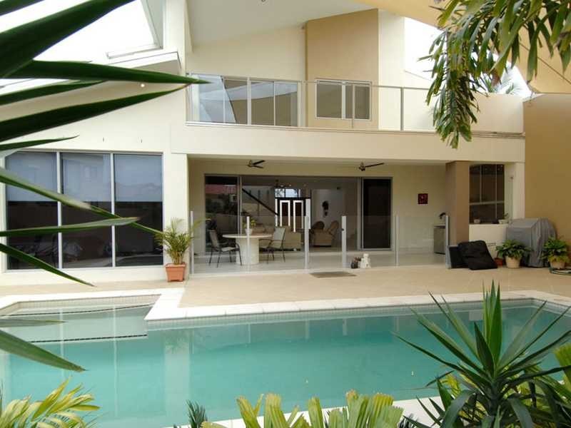 26 Campelles Avenue, Varsity Lakes QLD 4227