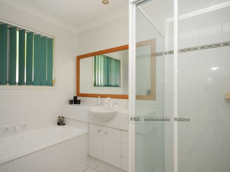 36 Tuggerah Close, Robina QLD 4226