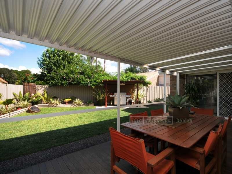 17 Frankston Court, Robina QLD 4226