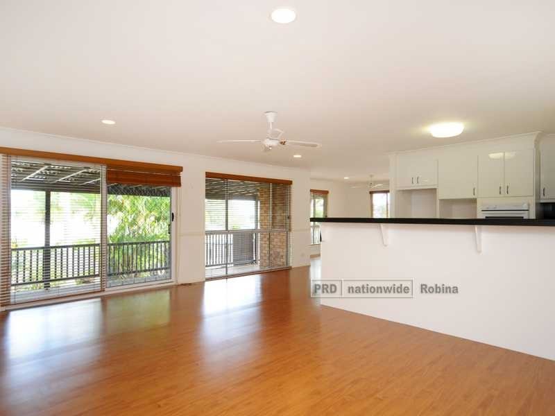 80 Thorngate Drive, Robina QLD 4226