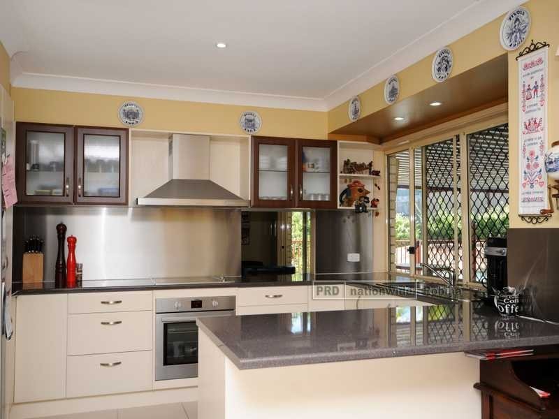 12 Soma Court, Mudgeeraba QLD 4213