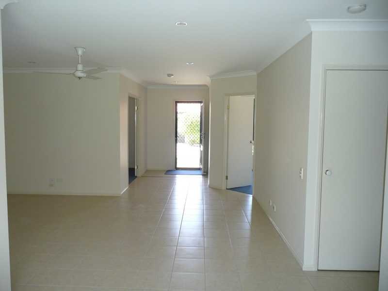 Unit 23/20 Brown Street, Labrador QLD 4215