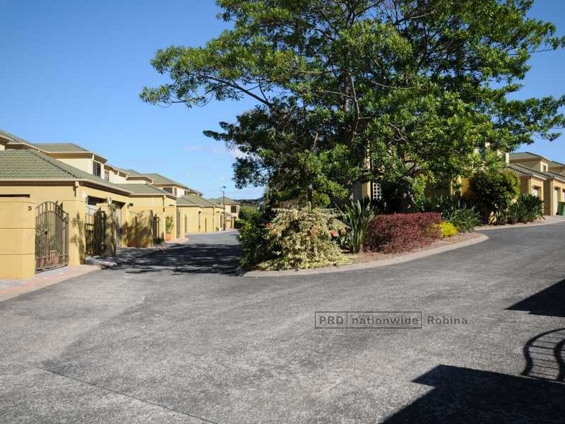 Unit 31/37 Paradise Springs Avenue, Robina QLD 4226