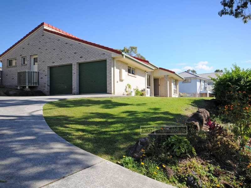 2 Paddington Drive, Carrara QLD 4211