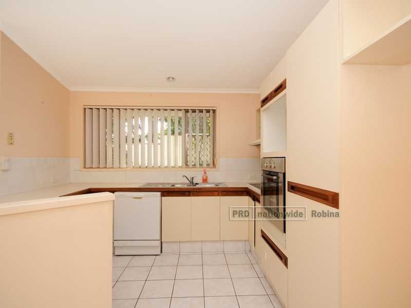 7 Olinda Close, Robina QLD 4226