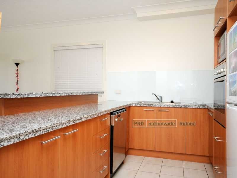 Unit 9/501 North Hill Drive, Robina QLD 4226