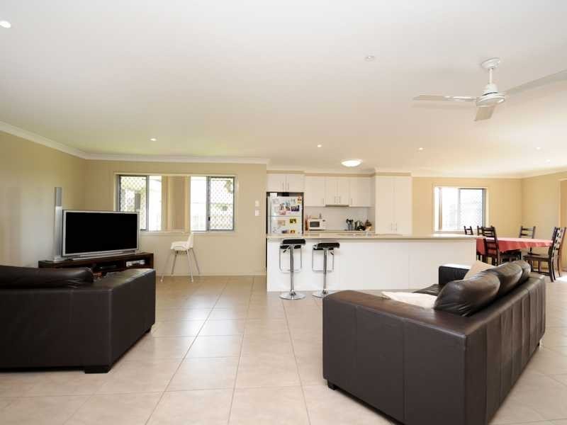 11 Rivercherry Way, Upper Coomera QLD 4209