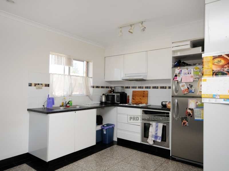 Unit 3/18 Sunrise Boulevarde, Surfers Paradise QLD 4217